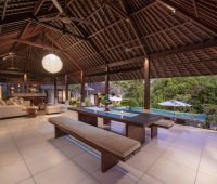 Villa Bunga Pangi, Salon et salle à manger